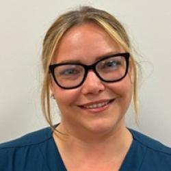 A profile picture of Riana Ali